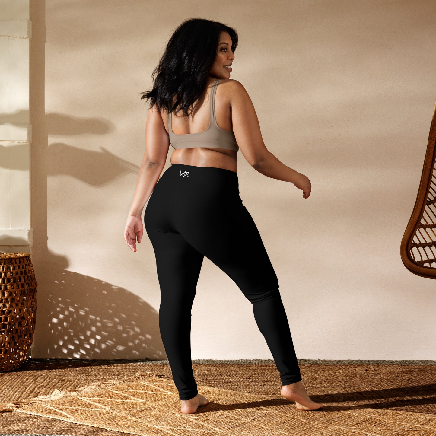 Women's Varcity Brand 7/8 Yoga Leggings